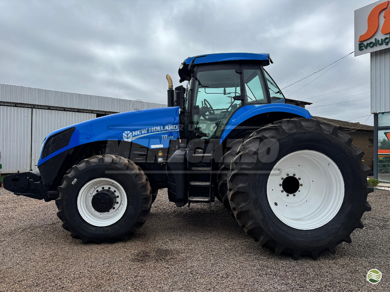 TRATOR NEW HOLLAND NEW T8 385 Tração 4x4 Grupo Menegazzo CONSTANTINA RIO GRANDE DO SUL RS